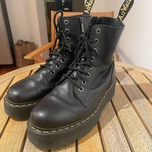 Dr. Marten Jadon Smooth Platform Boot